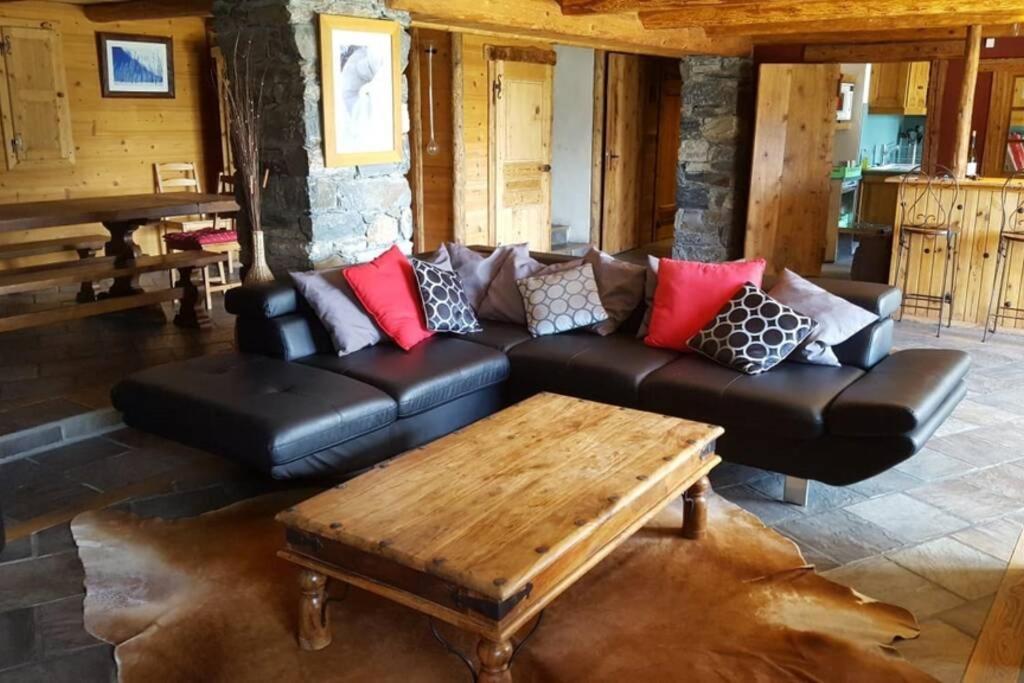 Paisible Chalet Montagne Avec Option Jacuzzi Séez Zewnętrze zdjęcie