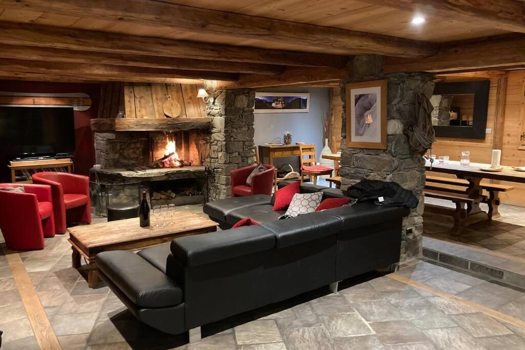 Paisible Chalet Montagne Avec Option Jacuzzi Séez Zewnętrze zdjęcie