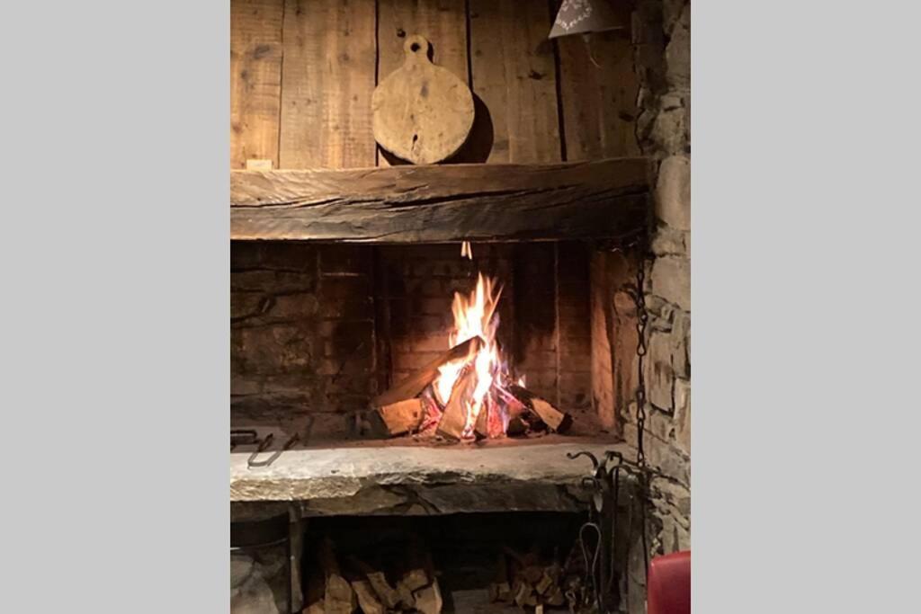 Paisible Chalet Montagne Avec Option Jacuzzi Séez Zewnętrze zdjęcie
