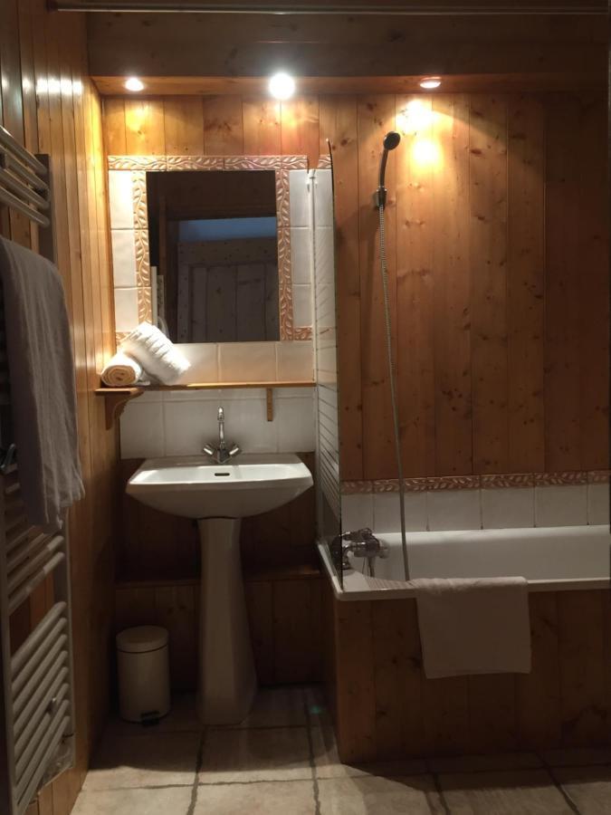 Paisible Chalet Montagne Avec Option Jacuzzi Séez Zewnętrze zdjęcie